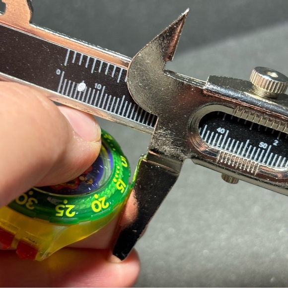 1993 Skeleton Swiss Made Swatch Scuba 200 Watch Green & Blue No Band Working - Picture 5 of 6